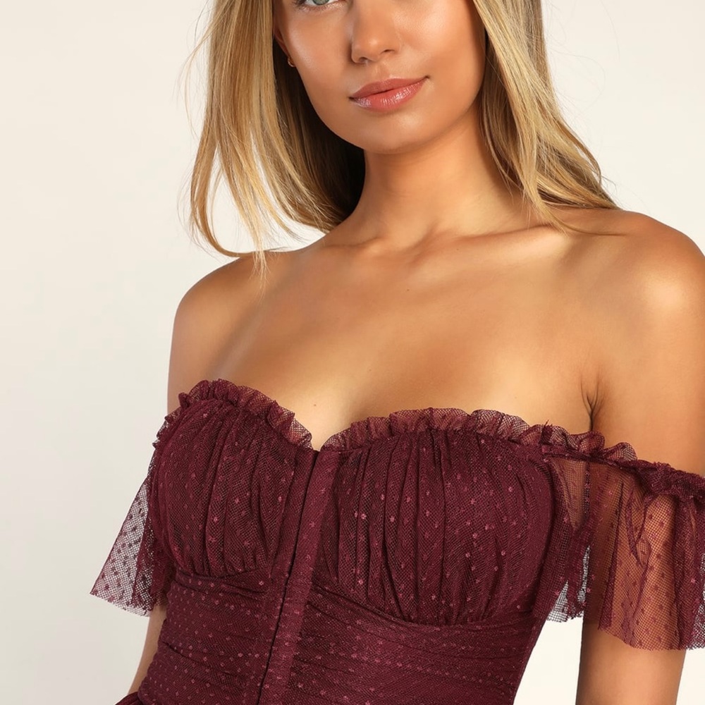 Regal Radiance Burgundy Tulle Bustier Midi Dress